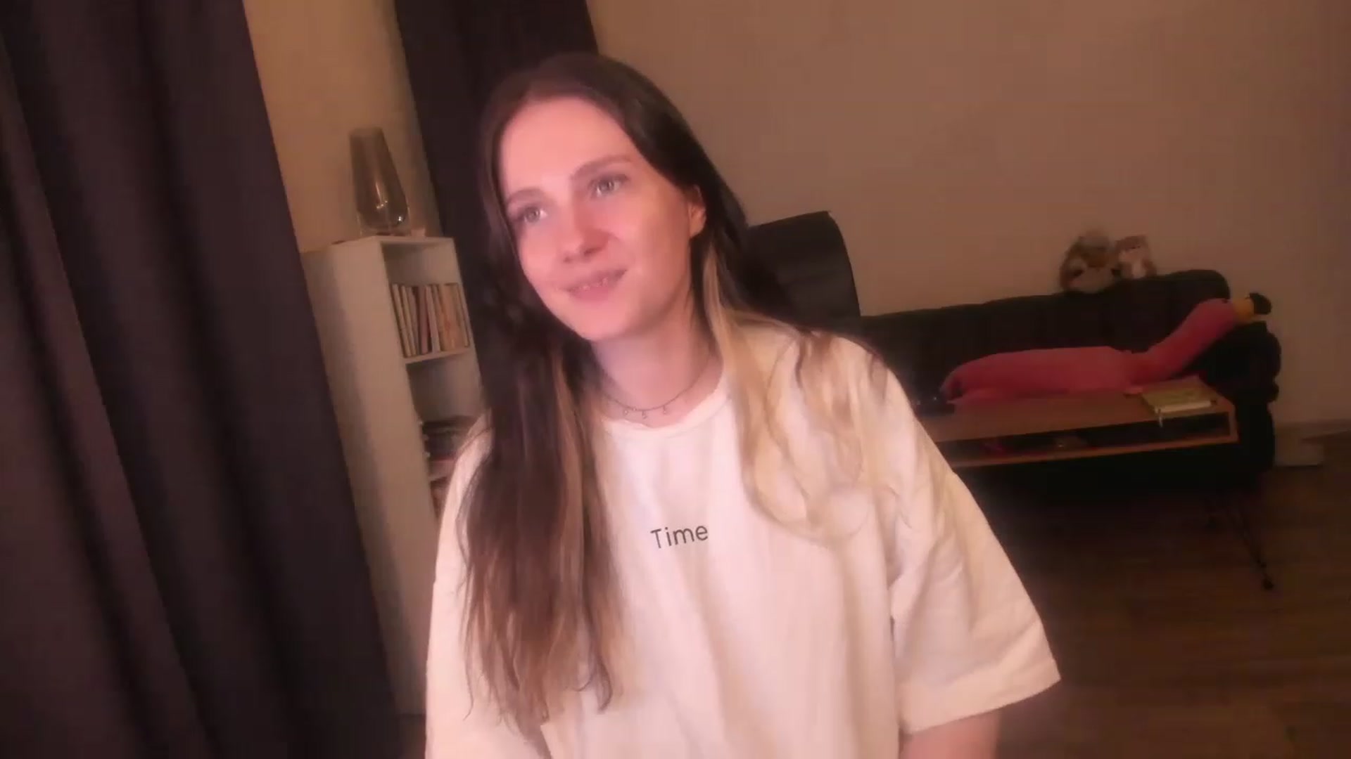 Gallery image thumbnail from Golightly_9's myfreecams stream on, 07/29/2023, 22:12 image 20 of 20
