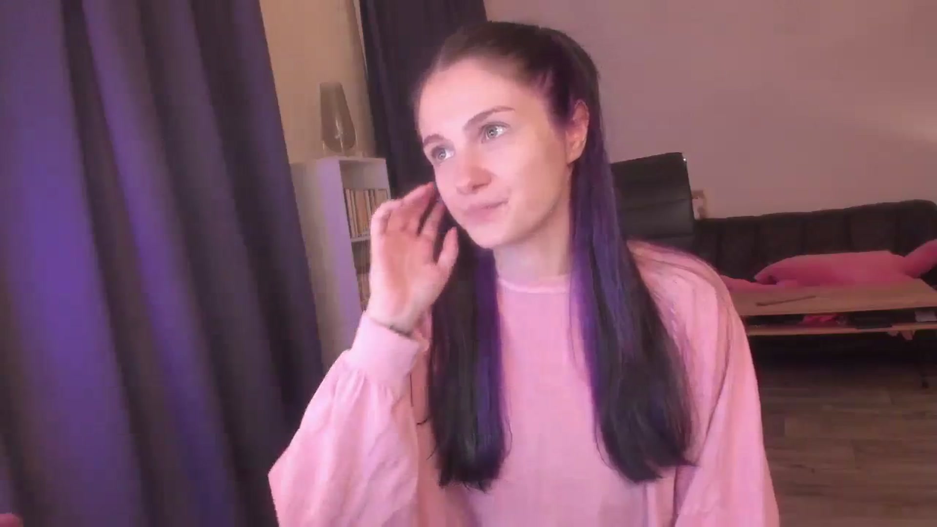 Gallery image thumbnail from Golightly_9's myfreecams stream on, 08/26/2023, 23:08 image 10 of 20