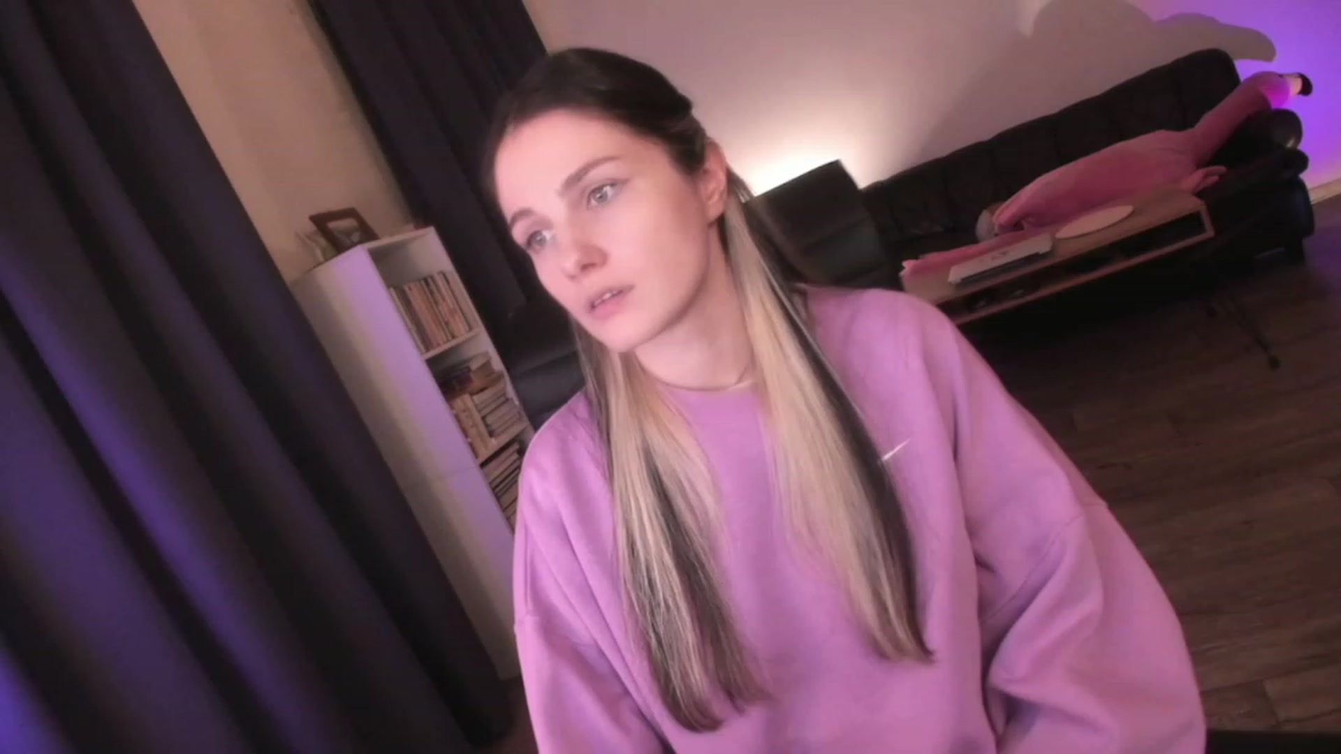 Gallery image thumbnail from Golightly_9's myfreecams stream on, 11/23/2023, 21:40 image 2 of 20