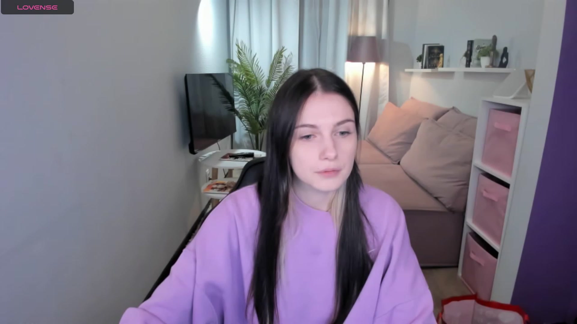 Gallery image thumbnail from Golightly_9's myfreecams stream on, 11/29/2023, 19:41 image 2 of 20