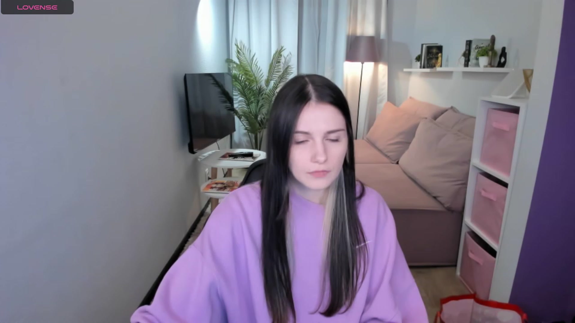 Gallery image thumbnail from Golightly_9's myfreecams stream on, 11/29/2023, 19:41 image 20 of 20