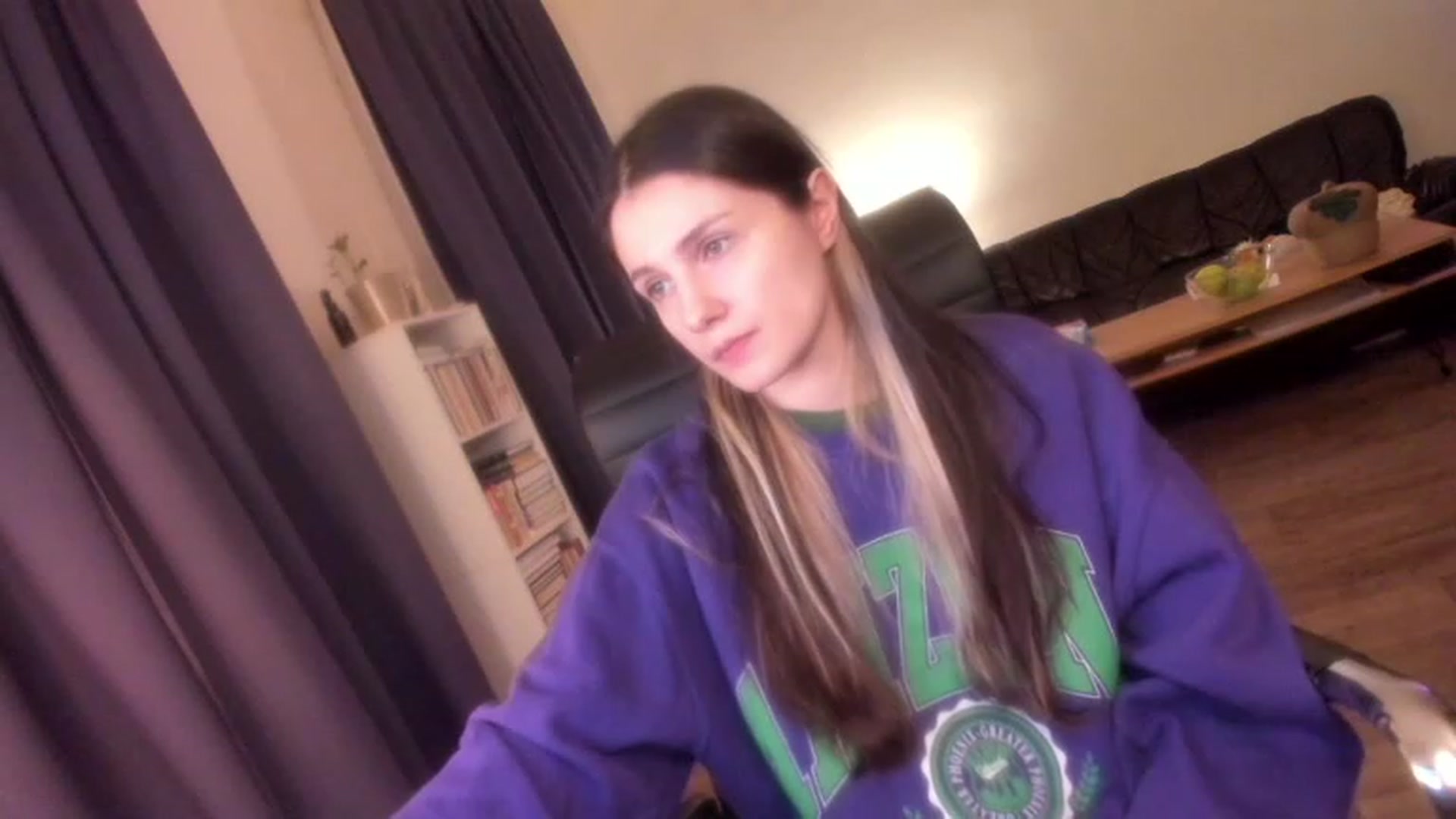 Gallery image thumbnail from Golightly_9's myfreecams stream on, 03/03/2024, 21:31 image 16 of 20