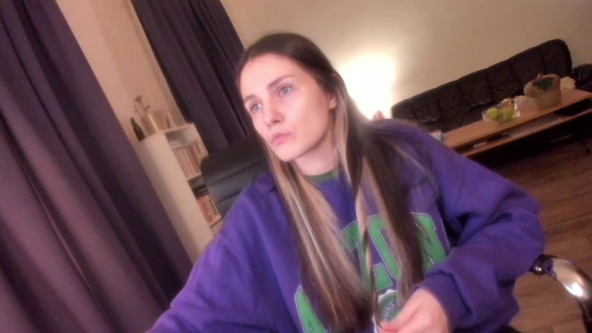 Gallery image thumbnail from Golightly_9's myfreecams stream on, 03/03/2024, 21:31 image 4 of 20