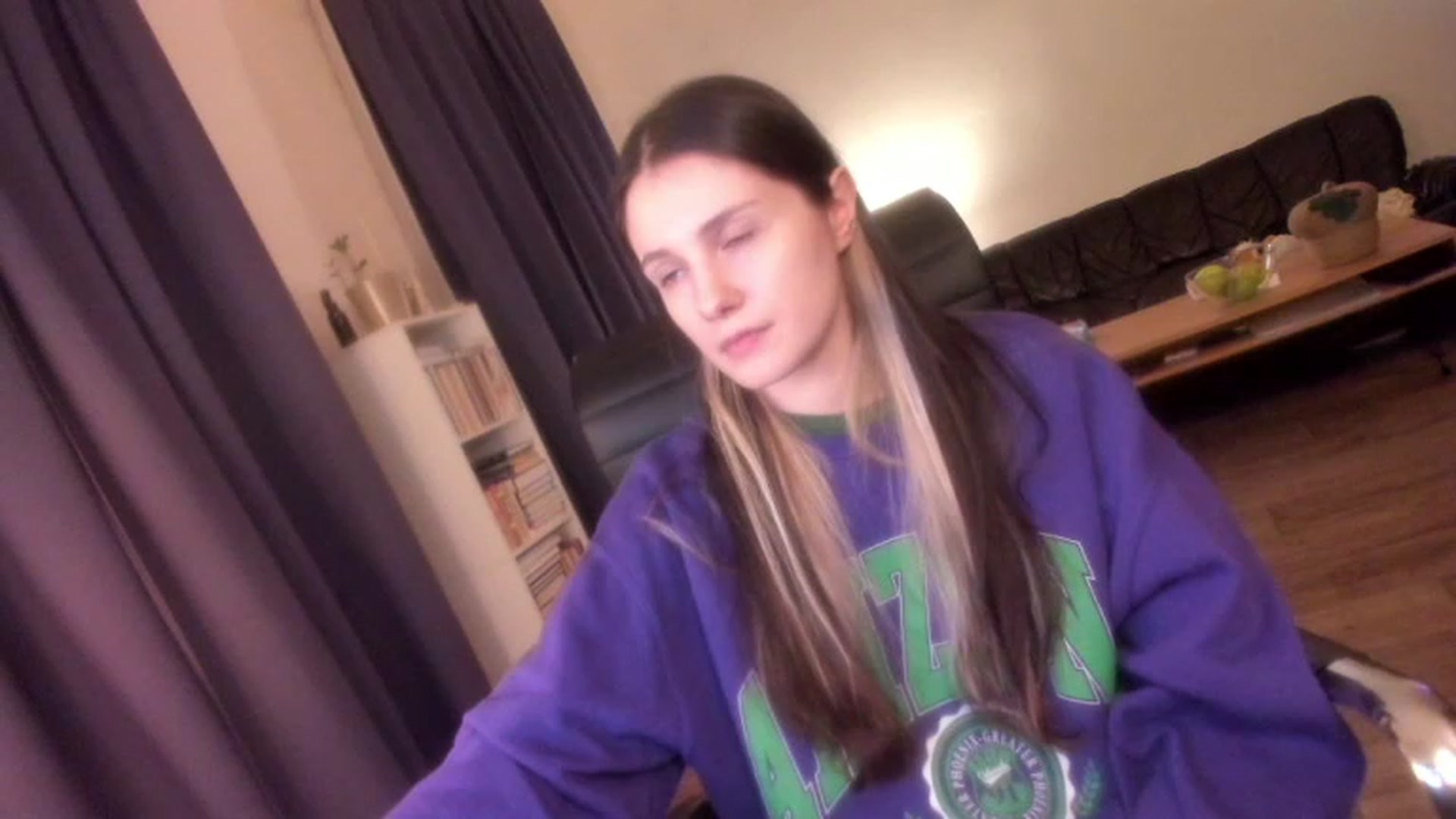 Gallery image thumbnail from Golightly_9's myfreecams stream on, 03/03/2024, 21:31 image 15 of 20
