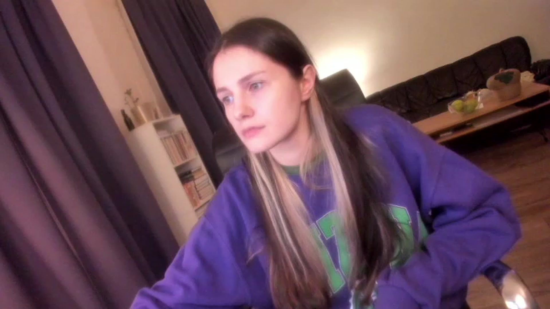 Gallery image thumbnail from Golightly_9's myfreecams stream on, 03/03/2024, 21:31 image 17 of 20