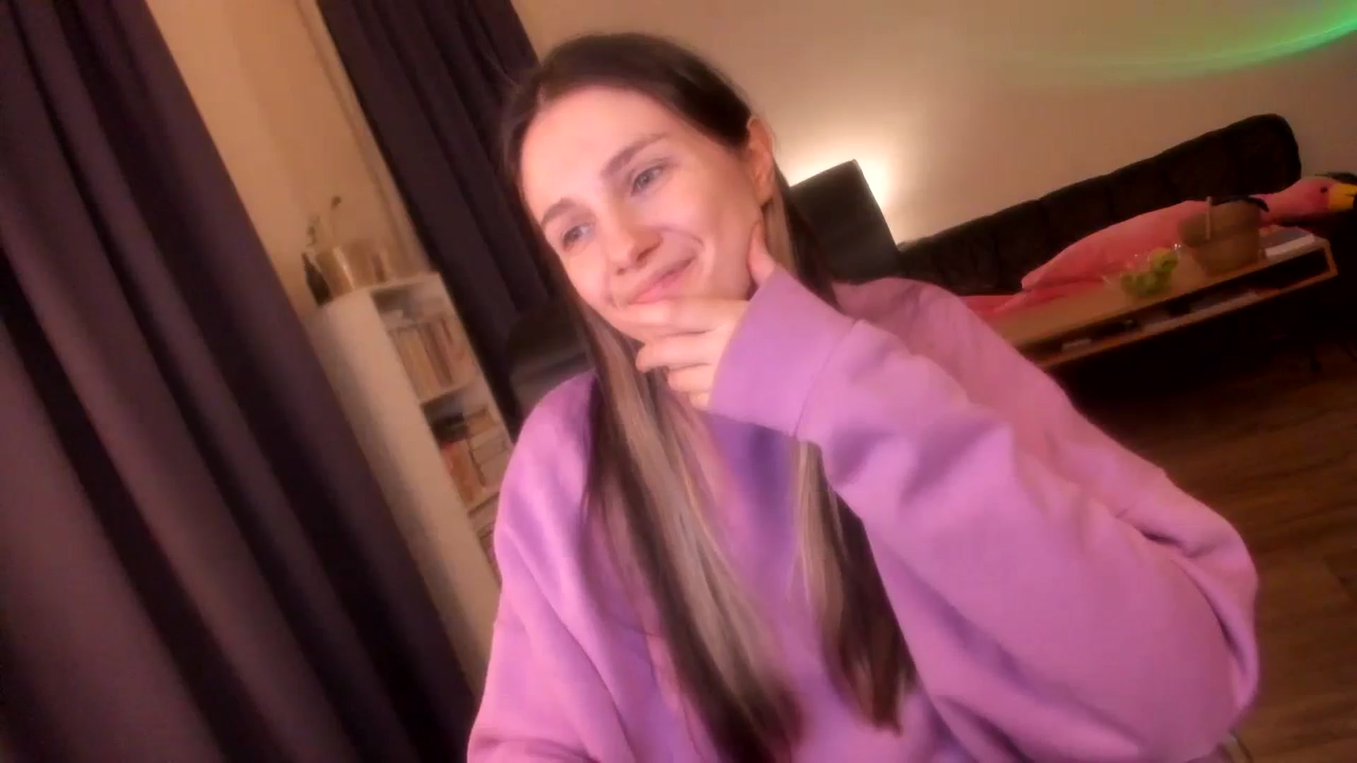 Gallery image thumbnail from Golightly_9's myfreecams stream on, 03/12/2024, 22:21 image 20 of 20