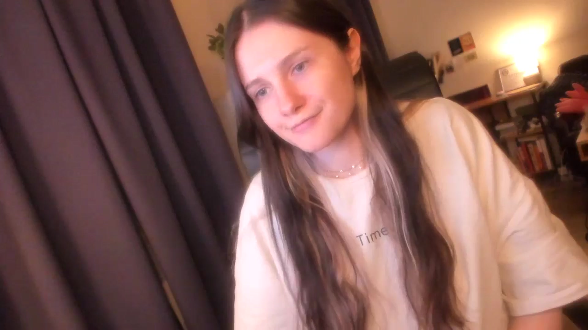 Gallery image thumbnail from Golightly_9's myfreecams stream on, 05/19/2024, 21:17 image 19 of 20