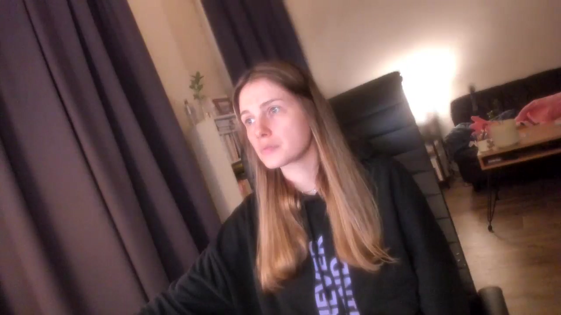 Gallery image thumbnail from Golightly_9's myfreecams stream on, 06/10/2024, 21:12 image 4 of 20