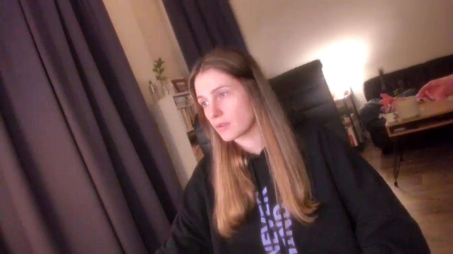 Gallery image thumbnail from Golightly_9's myfreecams stream on, 06/10/2024, 21:12 image 14 of 20