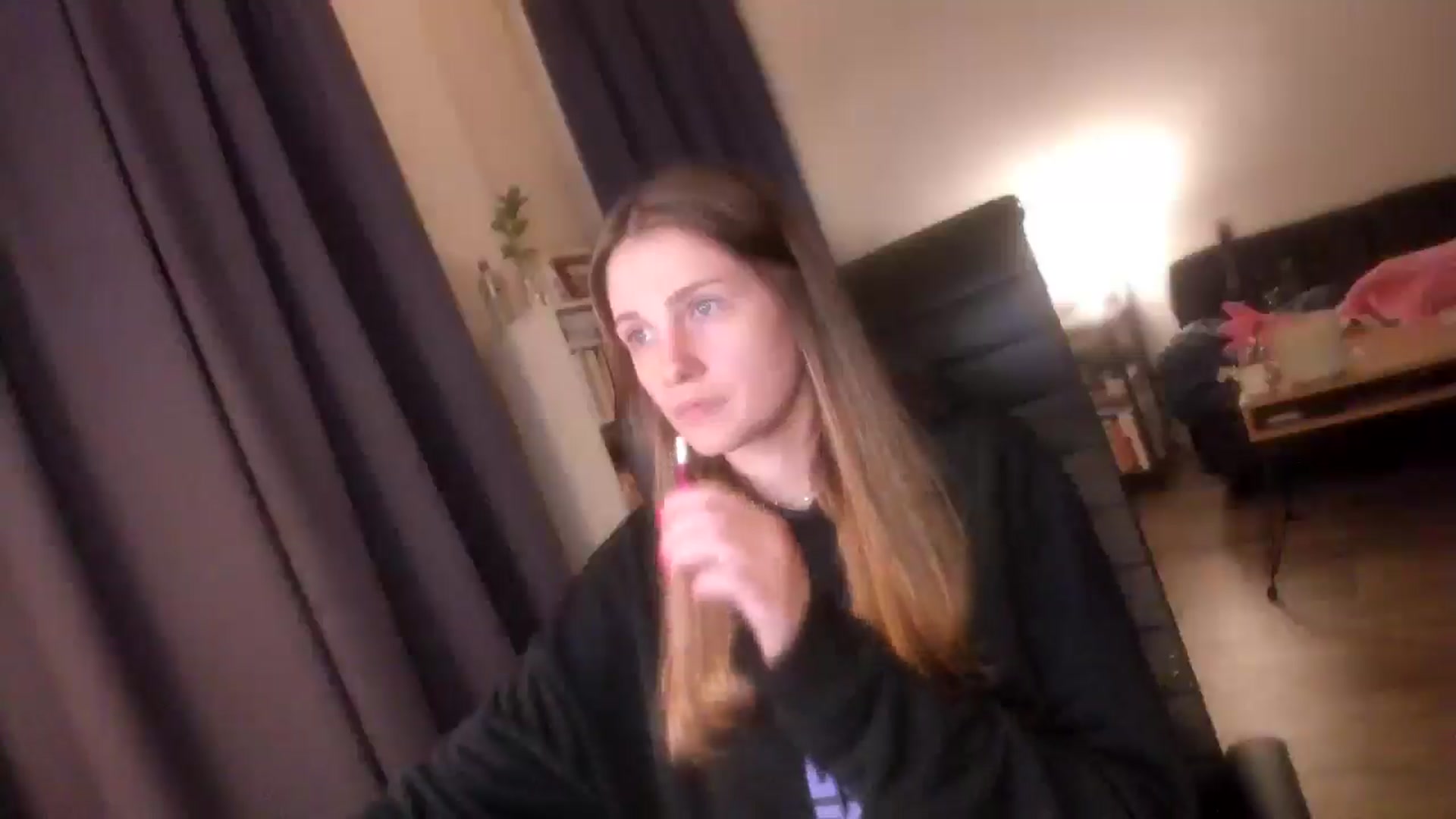 Gallery image thumbnail from Golightly_9's myfreecams stream on, 06/10/2024, 21:12 image 6 of 20