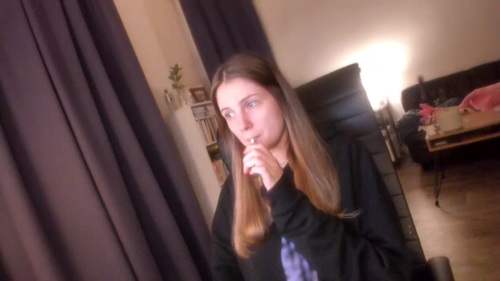 Gallery image thumbnail from Golightly_9's myfreecams stream on, 06/10/2024, 21:12 image 3 of 20