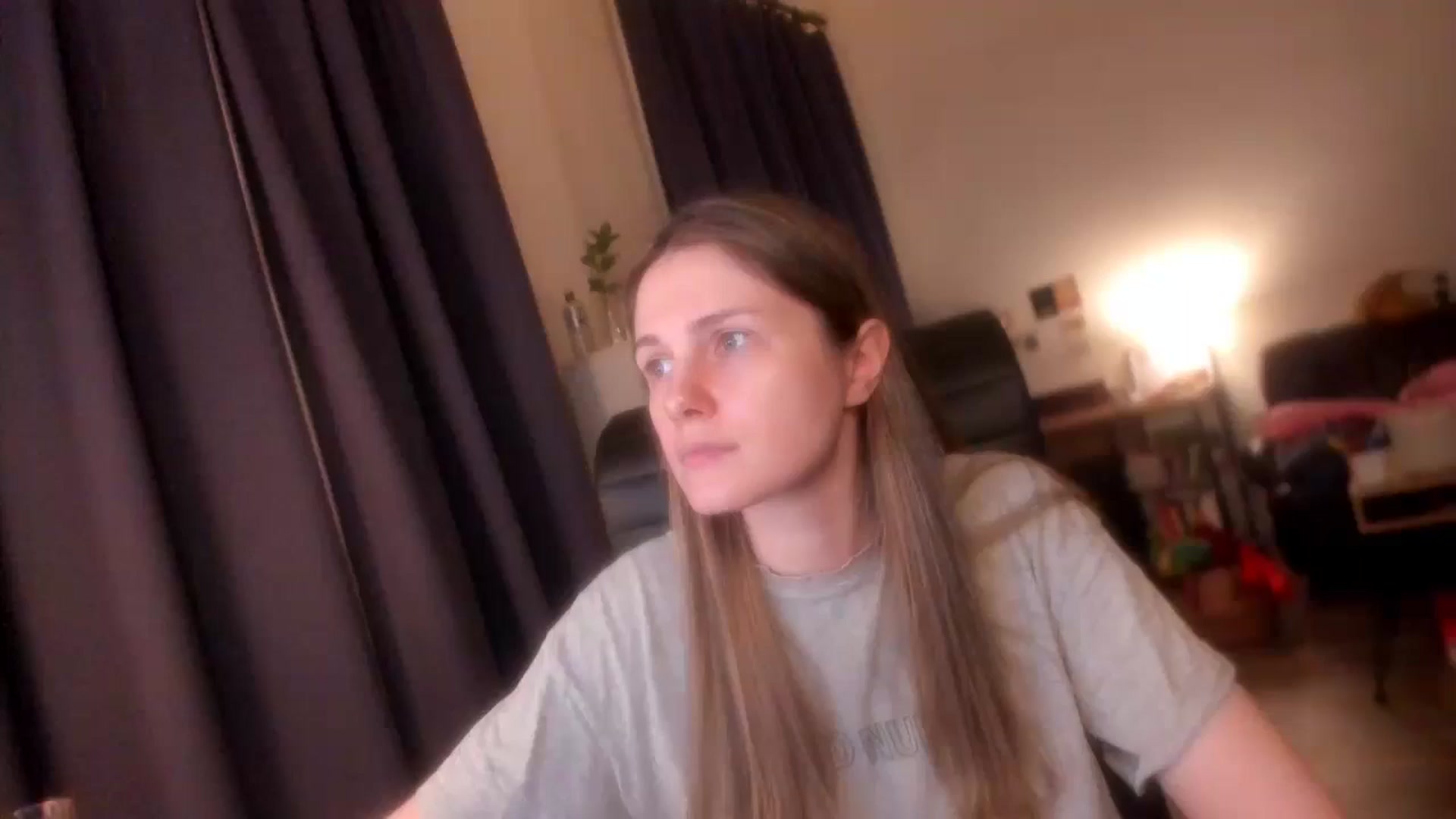 Gallery image thumbnail from Golightly_9's myfreecams stream on, 06/15/2024, 22:00 image 13 of 20