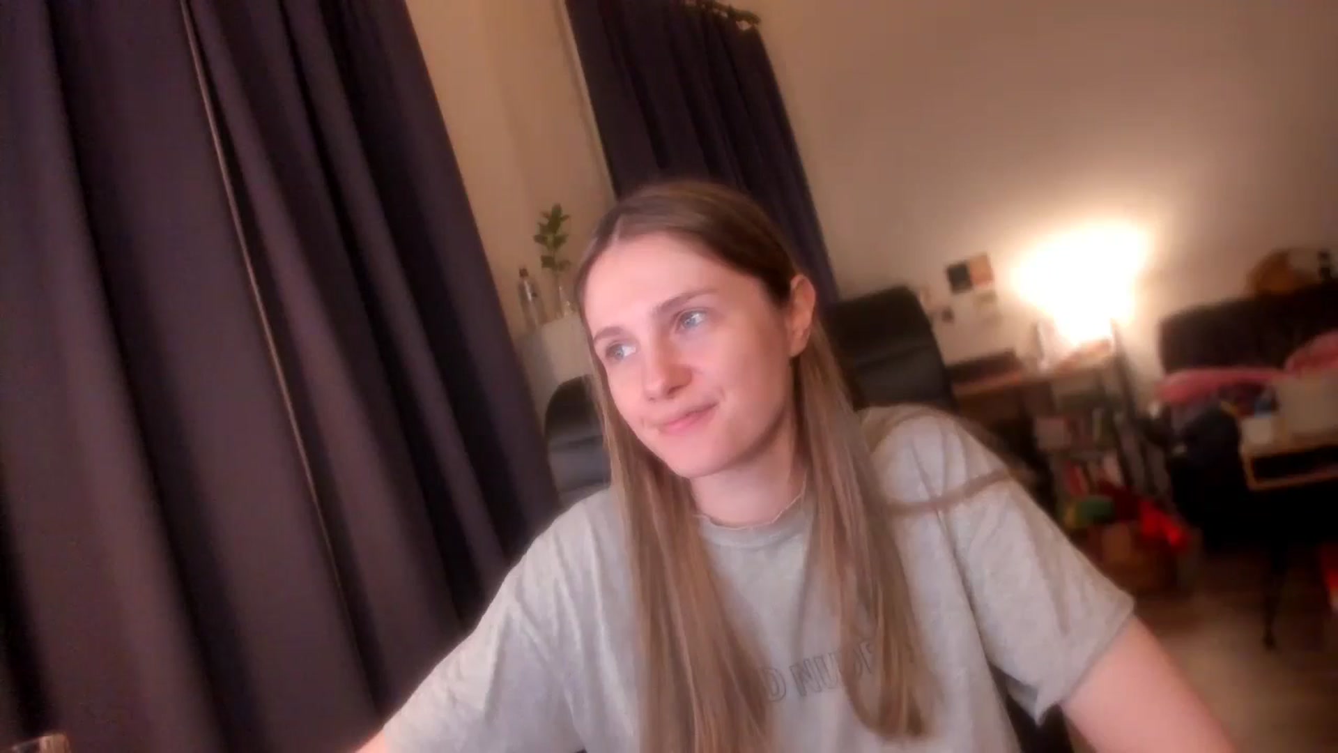Gallery image thumbnail from Golightly_9's myfreecams stream on, 06/15/2024, 22:00 image 14 of 20