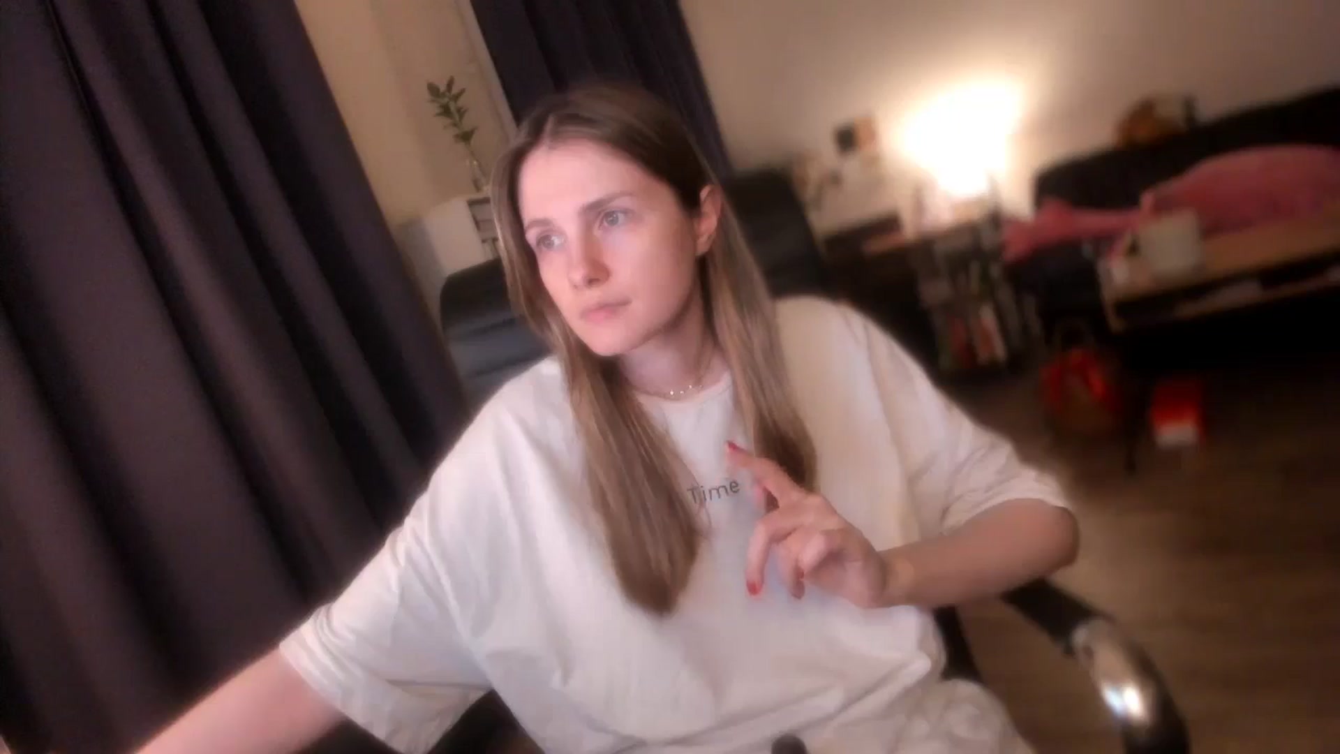 Gallery image thumbnail from Golightly_9's myfreecams stream on, 06/16/2024, 21:41 image 11 of 20