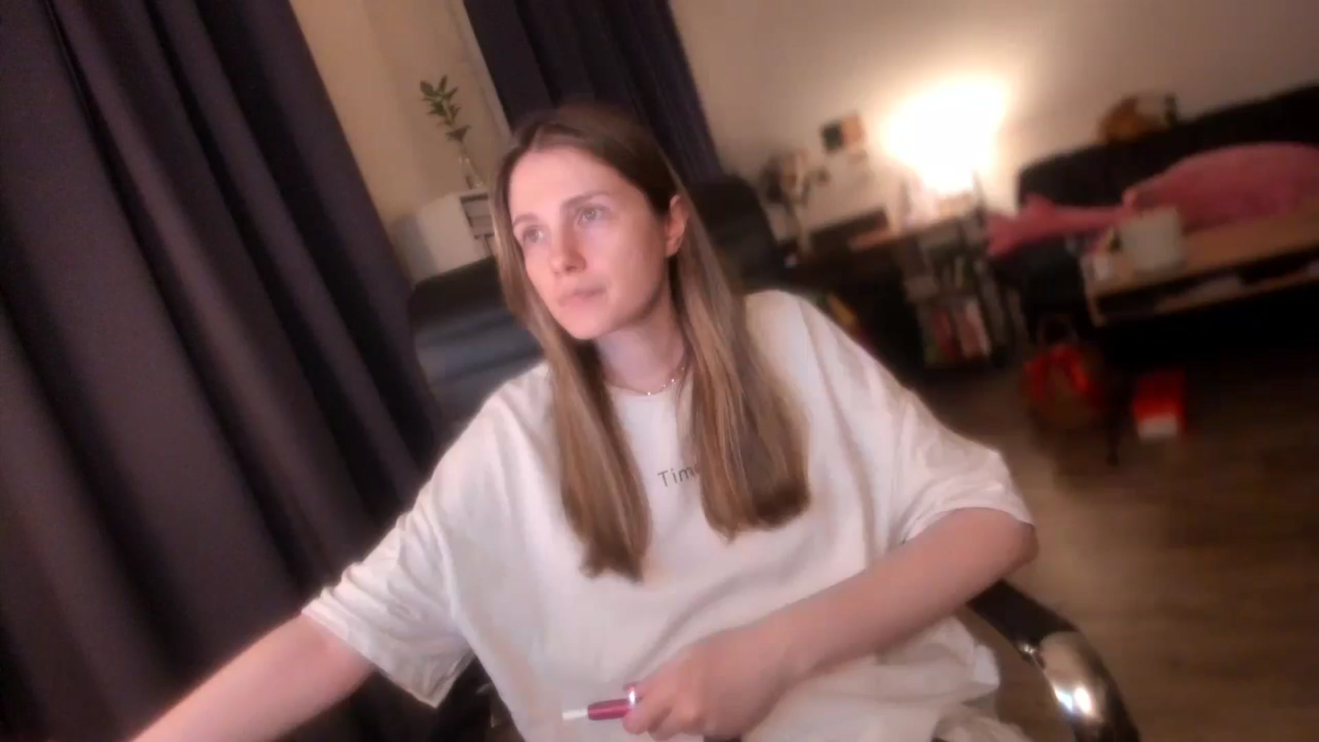 Gallery image thumbnail from Golightly_9's myfreecams stream on, 06/16/2024, 21:41 image 18 of 20