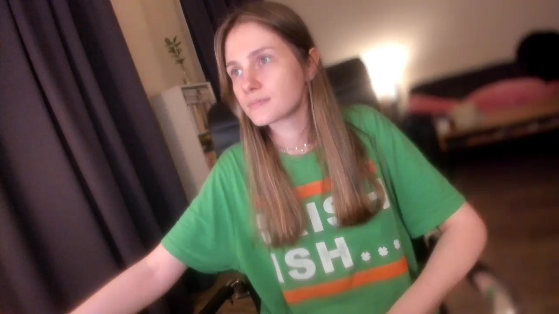 Gallery image thumbnail from Golightly_9's myfreecams stream on, 06/18/2024, 21:25 image 19 of 20