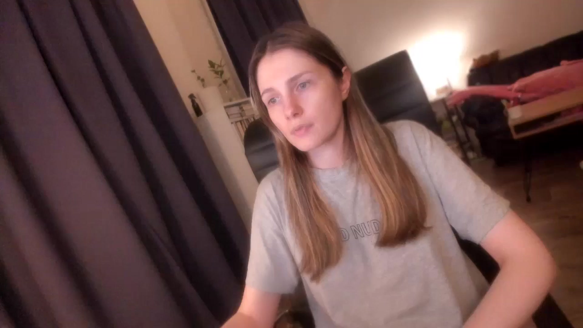 Gallery image thumbnail from Golightly_9's myfreecams stream on, 06/26/2024, 22:06 image 4 of 20