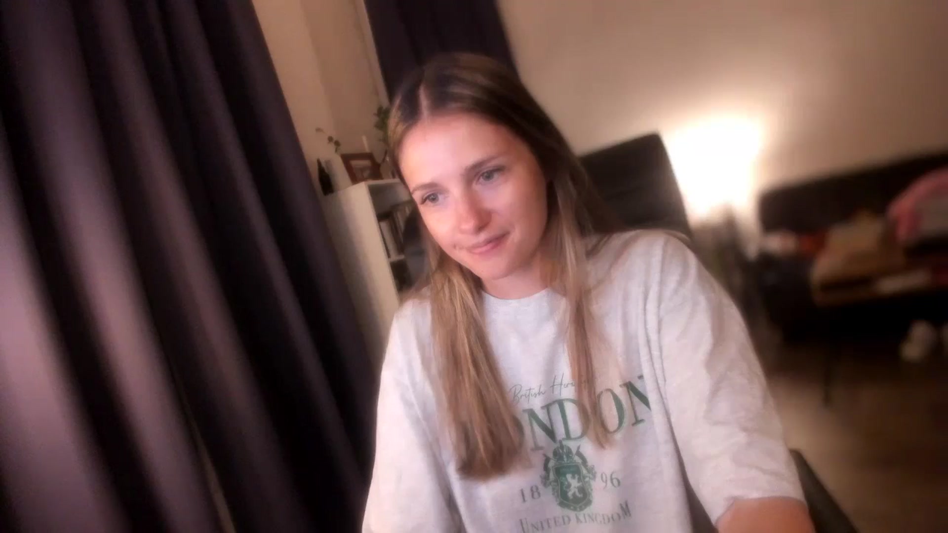 Gallery image thumbnail from Golightly_9's myfreecams stream on, 07/18/2024, 22:21 image 8 of 20