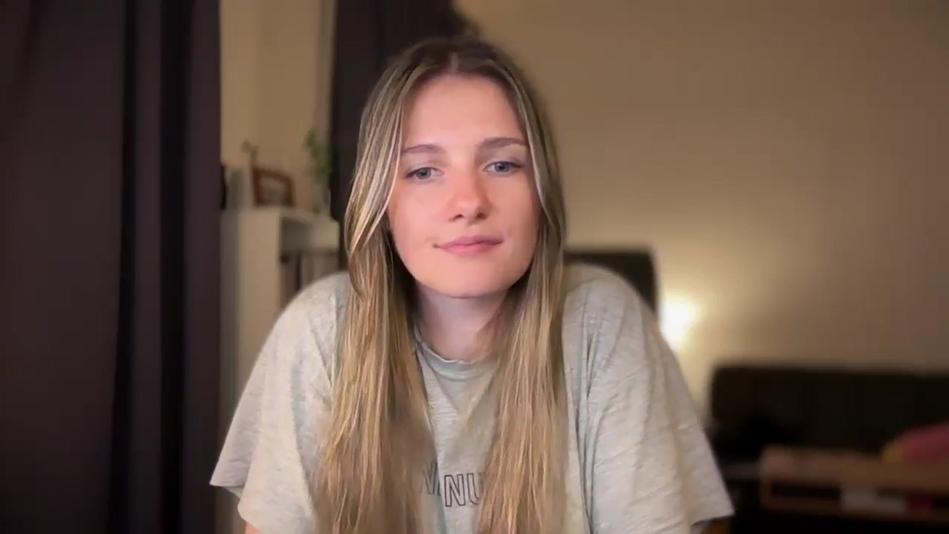 Gallery image thumbnail from Golightly_9's myfreecams stream on, 07/30/2024, 22:10 image 19 of 20
