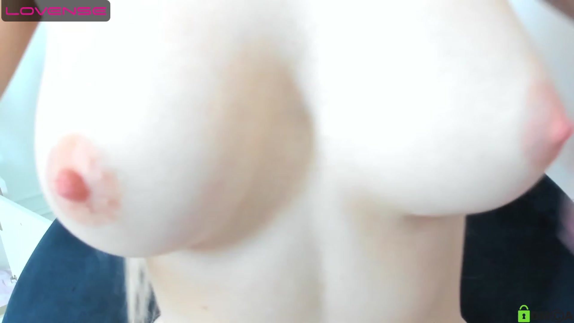 Gallery image thumbnail from GoodBarbie's myfreecams stream on, 05/06/2023, 08:54 image 15 of 20