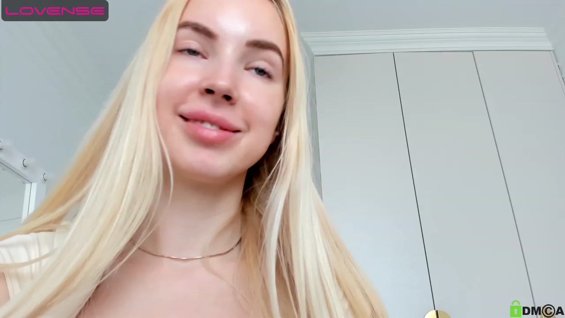 Gallery image thumbnail from GoodBarbie's myfreecams stream on, 06/14/2023, 07:23 image 8 of 20