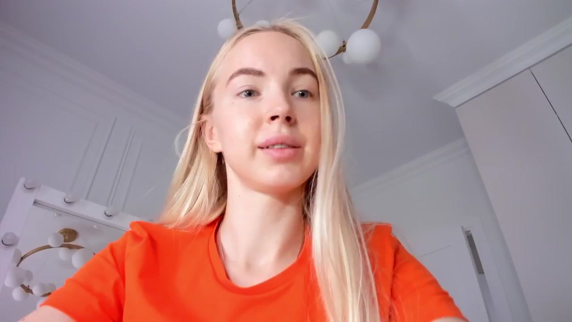 Gallery image thumbnail from GoodBarbie's myfreecams stream on, 05/15/2024, 10:05 image 18 of 20