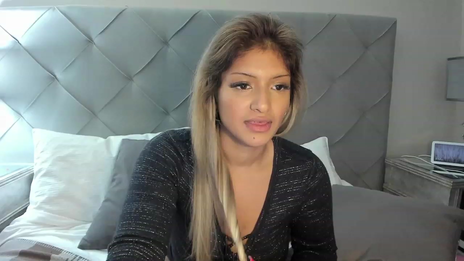 Gallery image thumbnail from GoodGirlGiaa's myfreecams stream on, 01/22/2023, 02:00 image 15 of 20