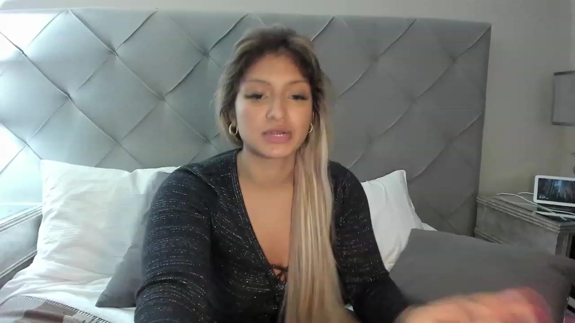 Gallery image thumbnail from GoodGirlGiaa's myfreecams stream on, 01/22/2023, 02:00 image 14 of 20