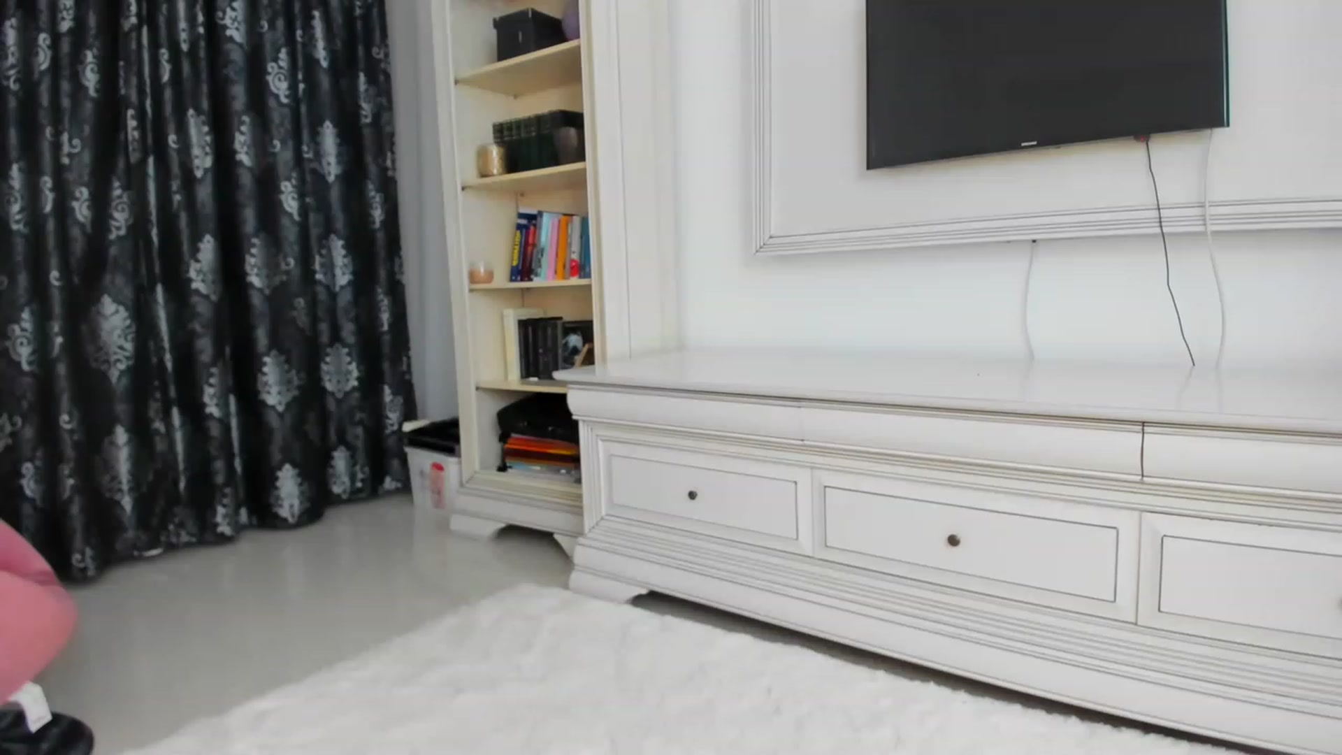 Gallery image thumbnail from GoodGirl_E's myfreecams stream on, 04/07/2023, 17:18 image 17 of 20