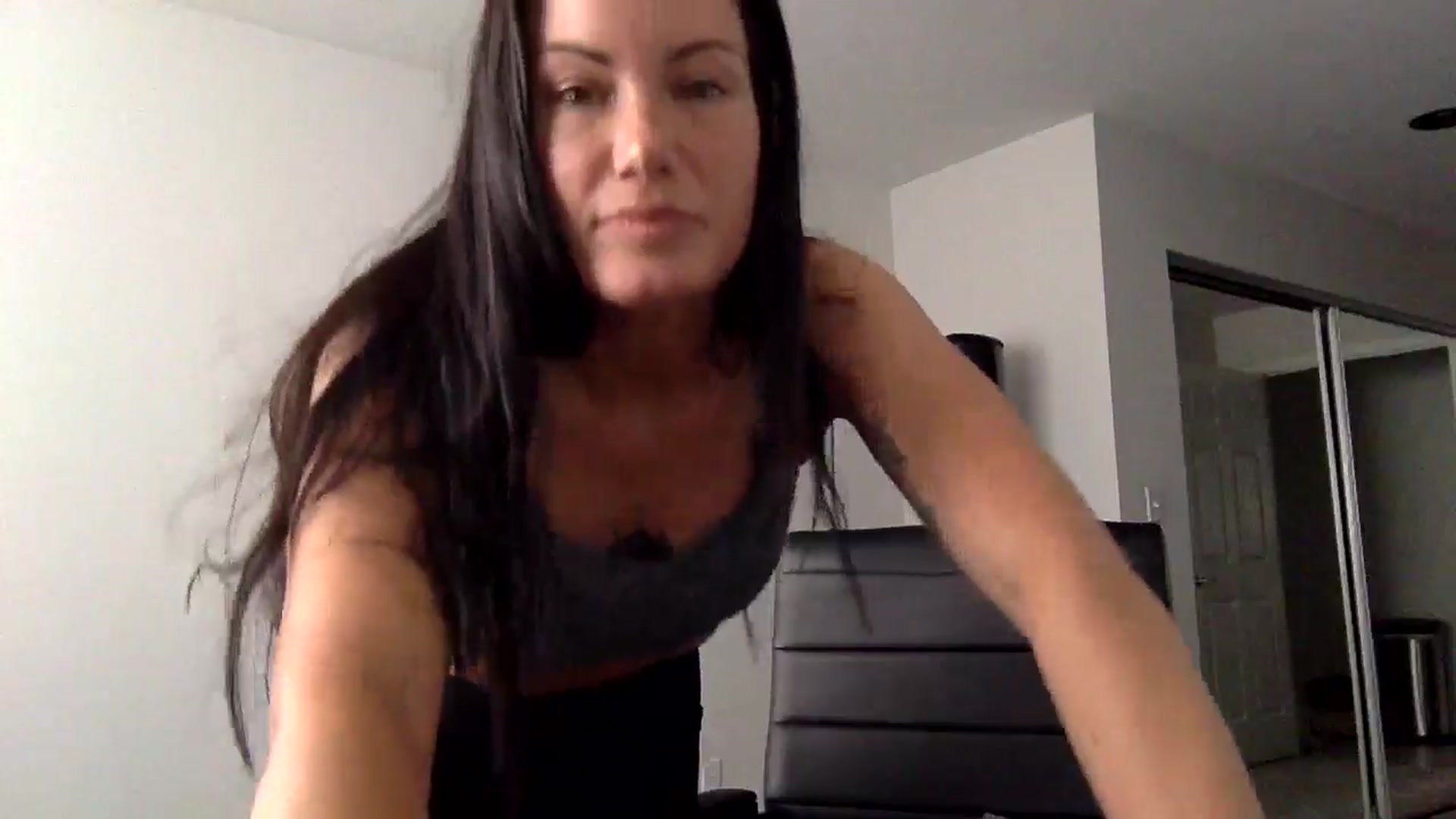 Gallery image thumbnail from GoodOlSeq's myfreecams stream on, 05/17/2024, 19:13 image 4 of 20