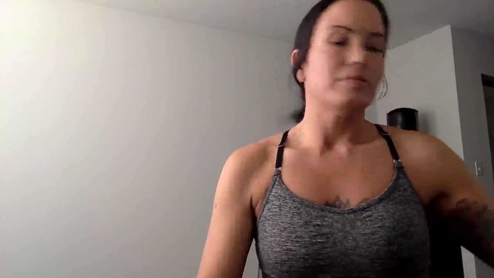 Gallery image thumbnail from GoodOlSeq's myfreecams stream on, 05/21/2024, 16:35 image 15 of 20
