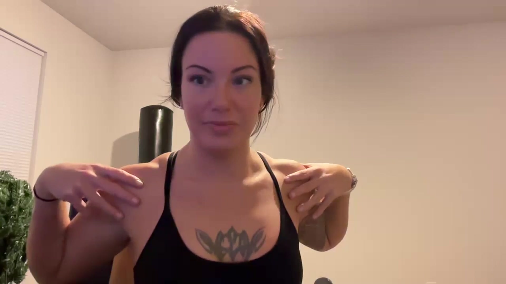 Gallery image thumbnail from GoodOlSeq's myfreecams stream on, 11/18/2024, 22:34 image 19 of 20