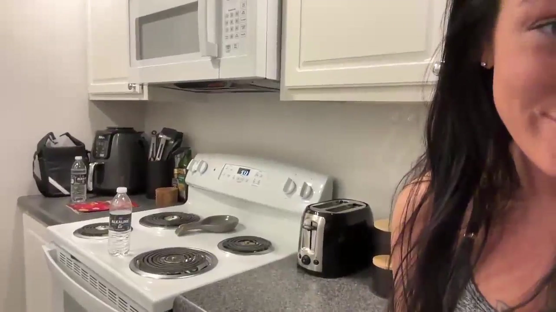 Gallery image thumbnail from GoodOlSeq's myfreecams stream on, 11/20/2024, 22:40 image 8 of 20