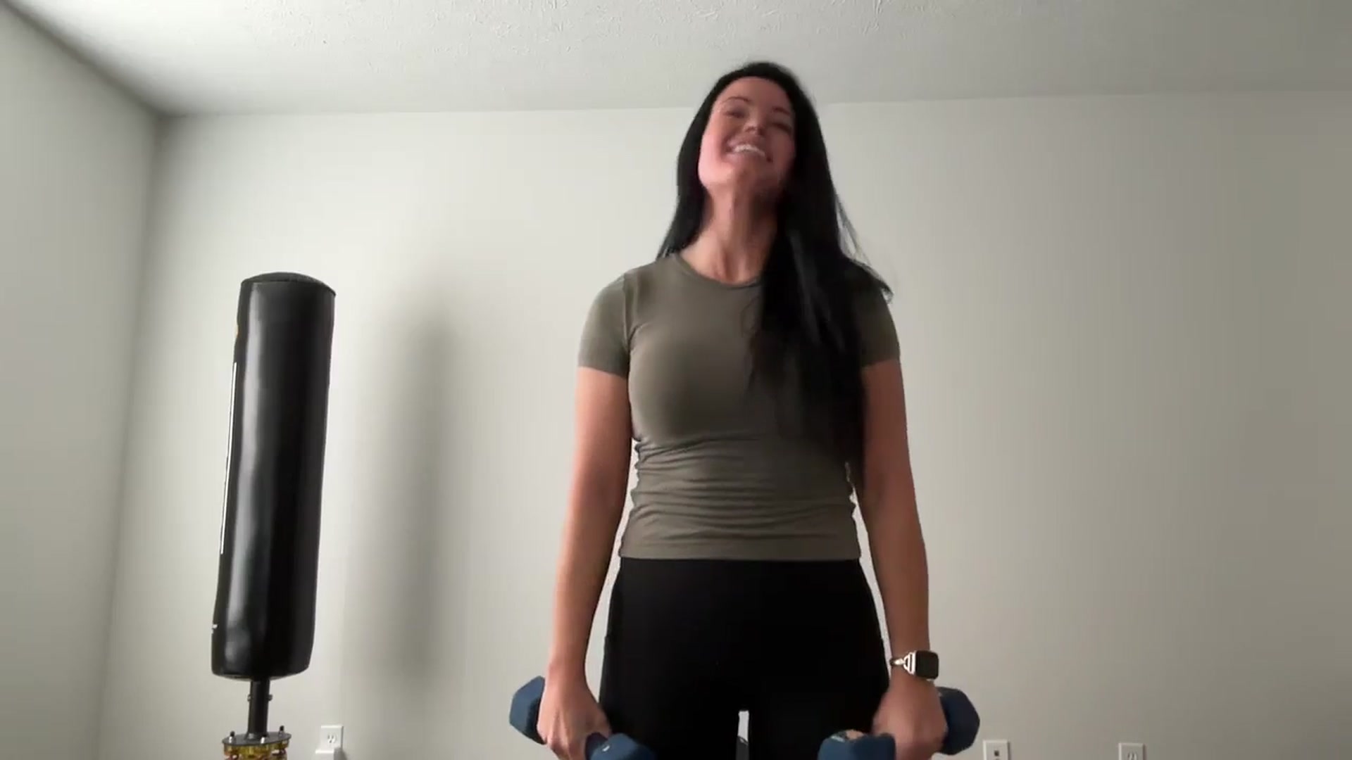 Gallery image thumbnail from GoodOlSeq's myfreecams stream on, 11/21/2024, 17:10 image 14 of 20