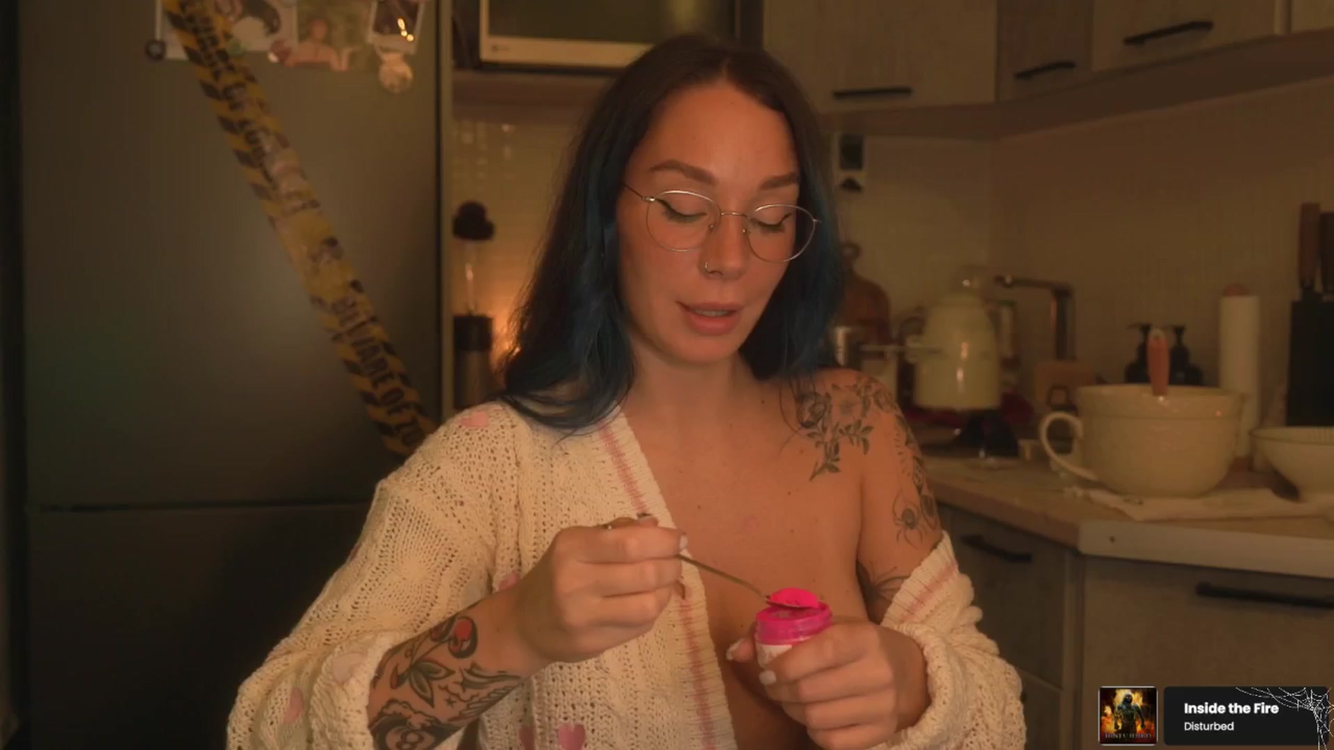 Gallery image thumbnail from GoodVibes's myfreecams stream on, 10/16/2025, 02:32 image 17 of 20