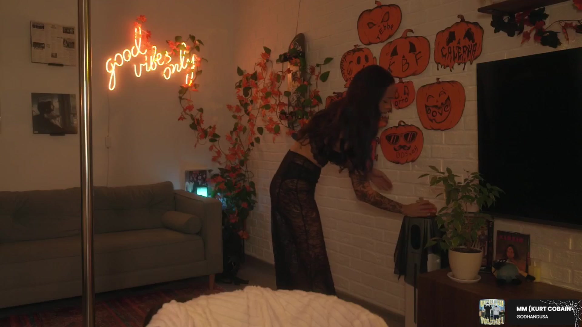 Gallery image thumbnail from GoodVibes's myfreecams stream on, 10/18/2025, 24:01 image 4 of 20