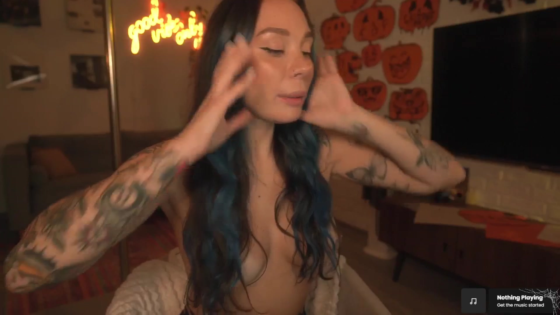 Gallery image thumbnail from GoodVibes's myfreecams stream on, 10/25/2025, 01:14 image 19 of 20