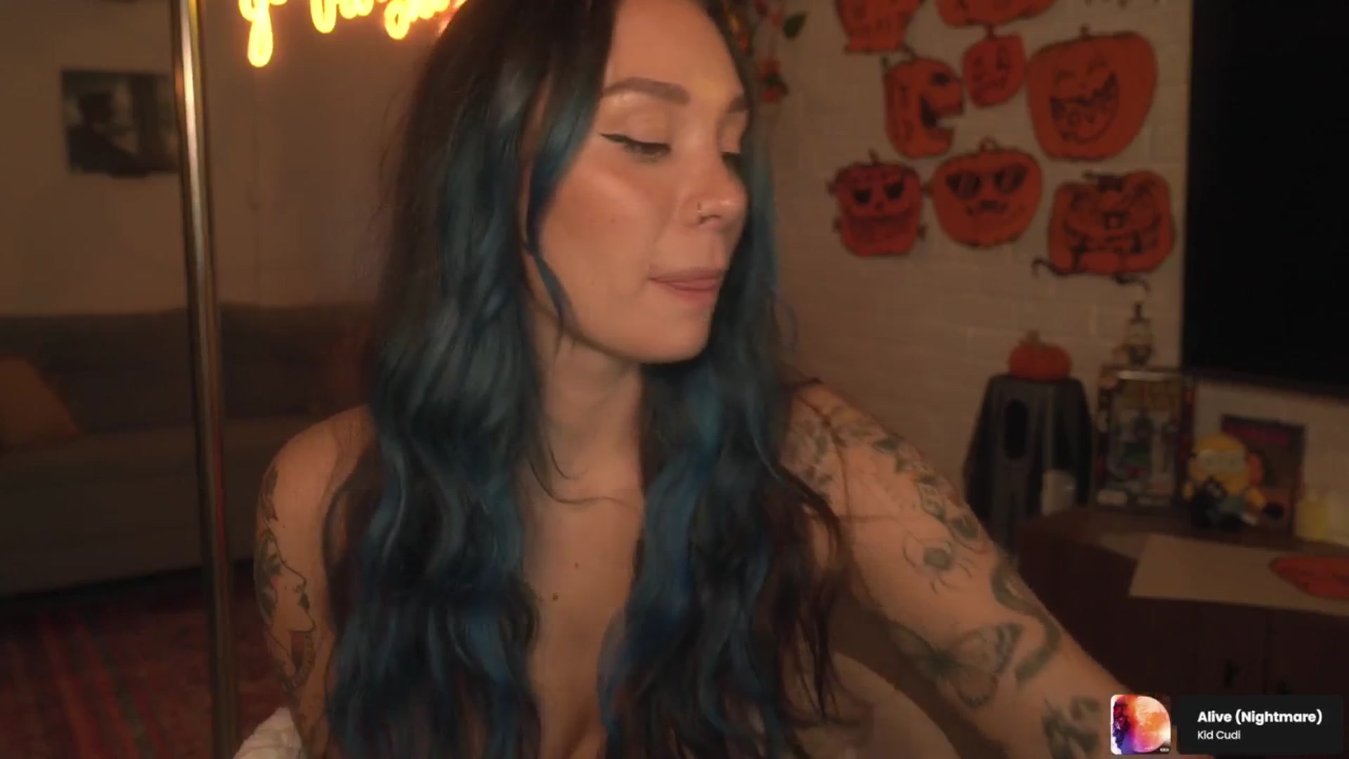 Gallery image thumbnail from GoodVibes's myfreecams stream on, 10/25/2025, 02:21 image 7 of 20