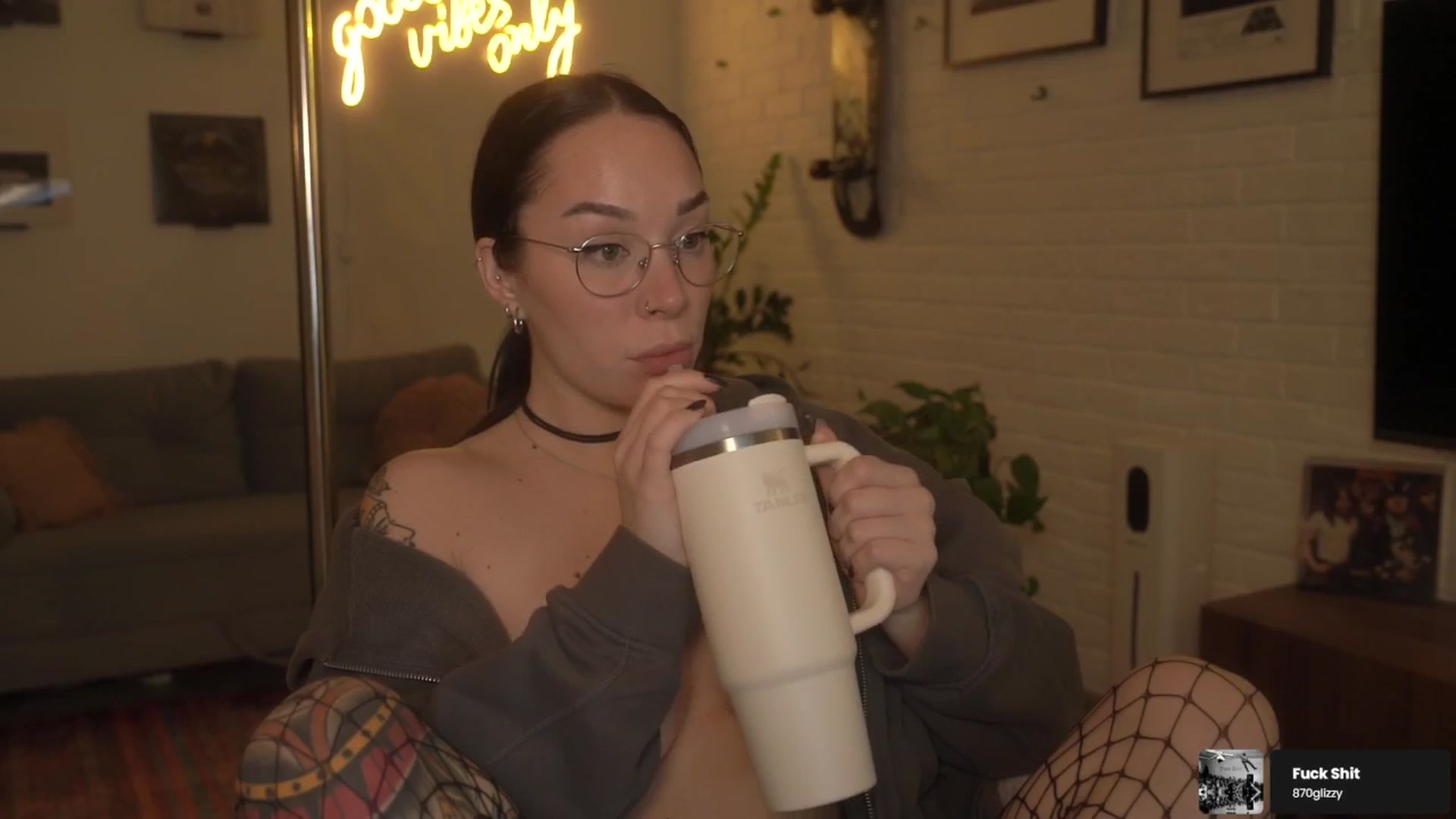 Gallery image thumbnail from GoodVibes's myfreecams stream on, 01/25/2026, 01:49 image 13 of 20