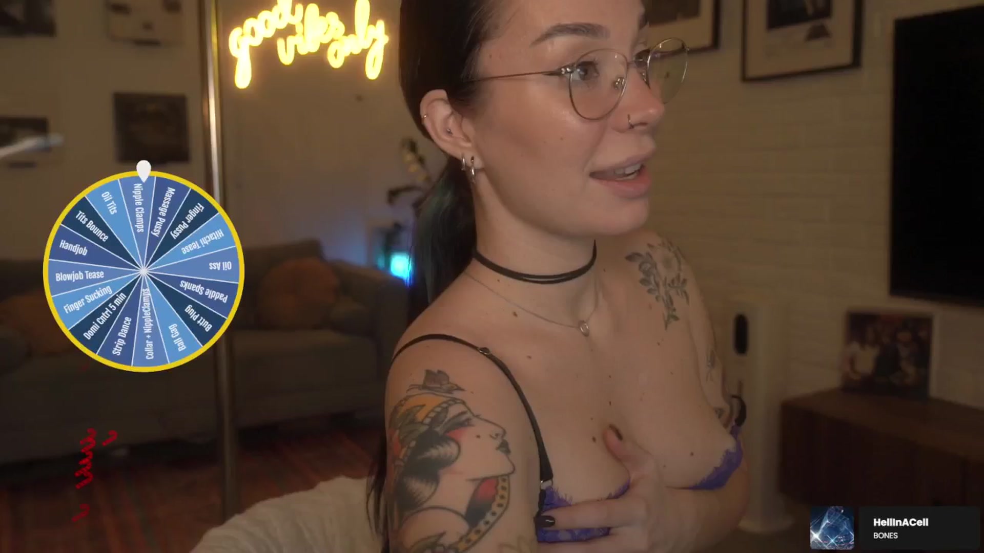Gallery image thumbnail from GoodVibes's myfreecams stream on, 01/25/2026, 01:49 image 1 of 20
