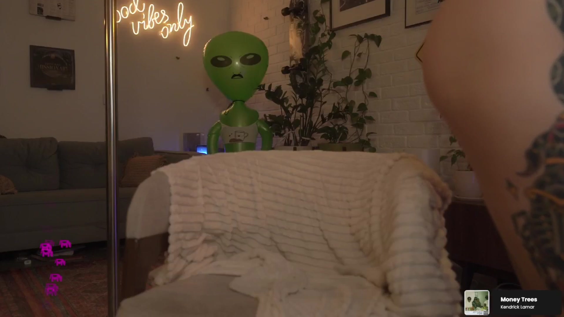 Gallery image thumbnail from GoodVibes's myfreecams stream on, 03/06/2026, 02:00 image 8 of 20