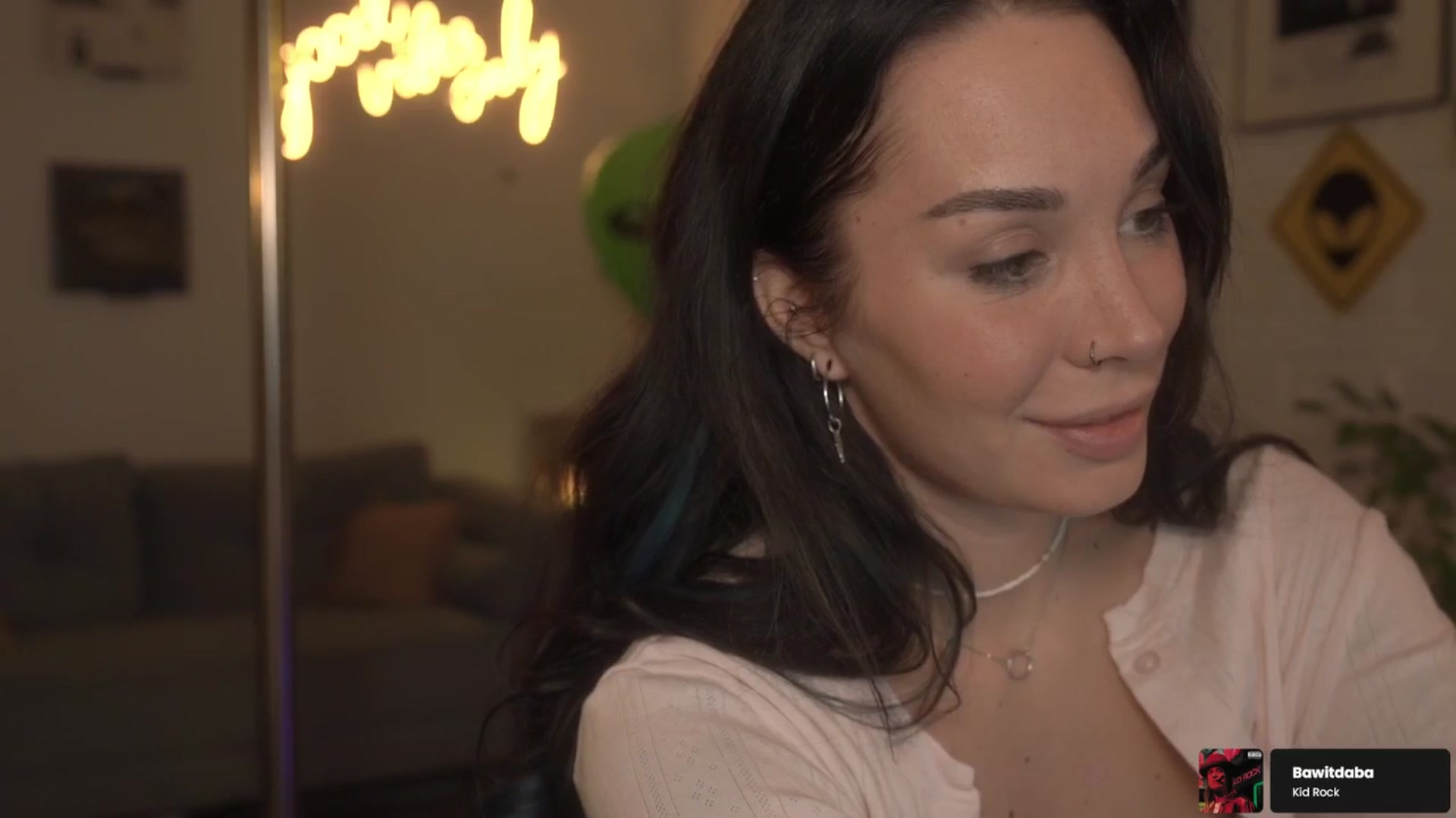 Gallery image thumbnail from GoodVibes's myfreecams stream on, 03/06/2026, 02:00 image 11 of 20
