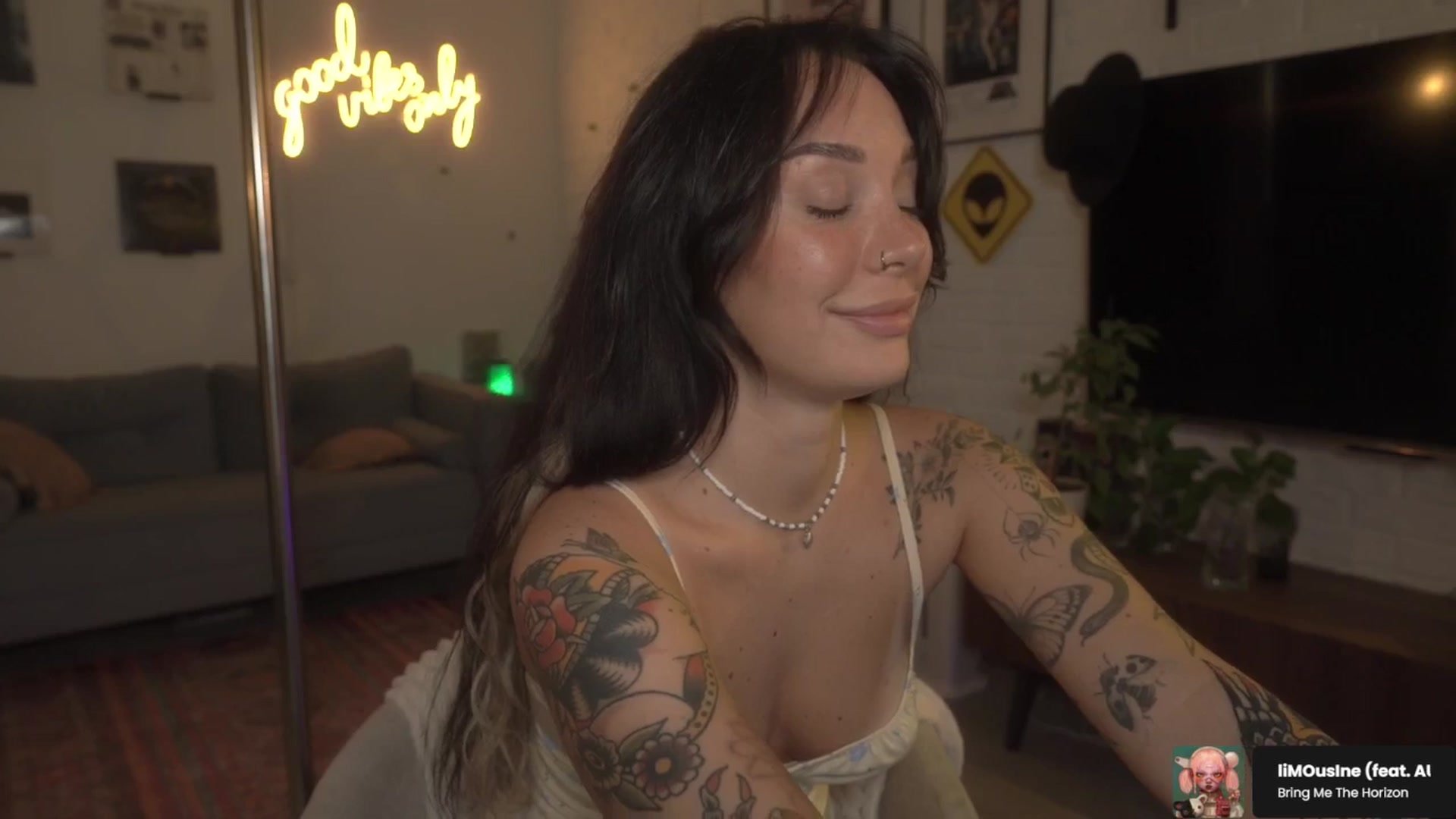 Gallery image thumbnail from GoodVibes's myfreecams stream on, 04/15/2026, 01:02 image 10 of 20