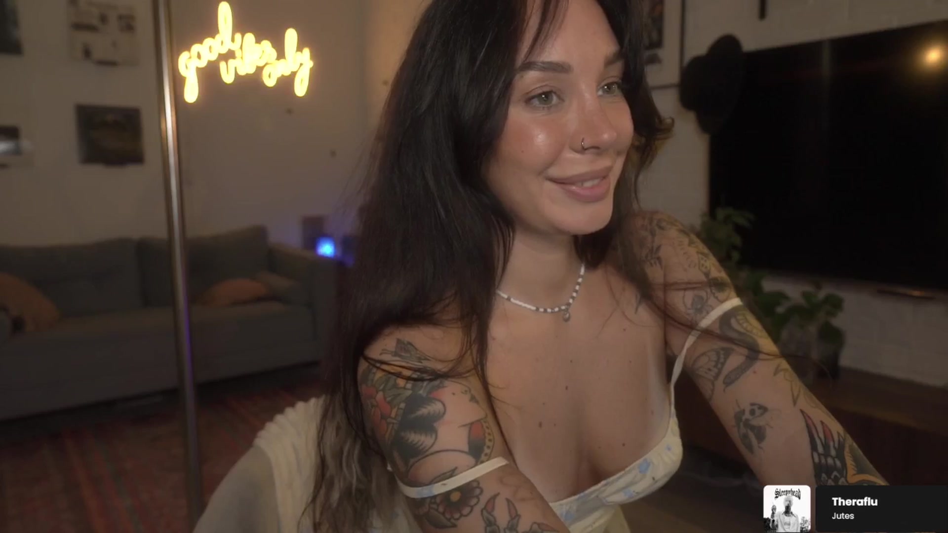 Gallery image thumbnail from GoodVibes's myfreecams stream on, 04/15/2026, 01:02 image 13 of 20