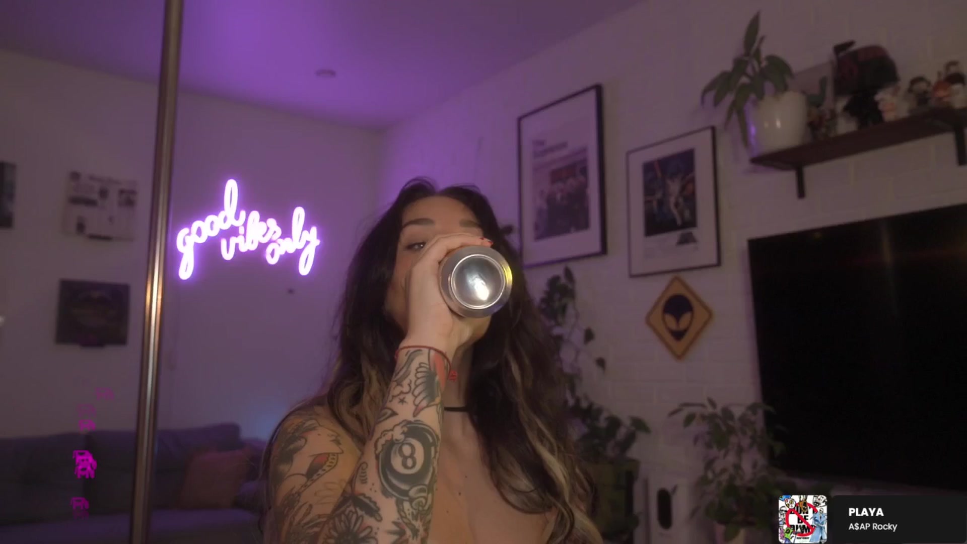 Gallery image thumbnail from GoodVibes's myfreecams stream on, 04/26/2026, 24:02 image 3 of 20