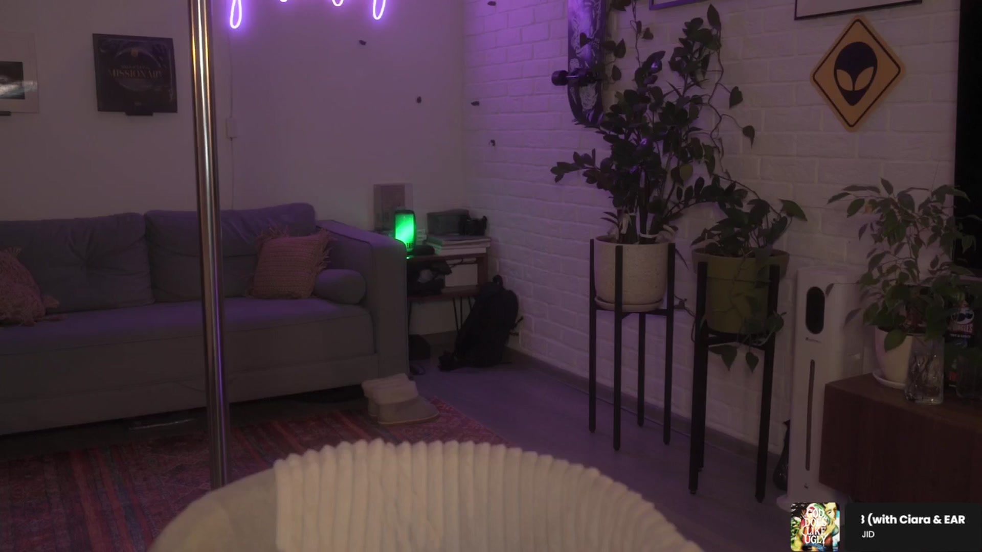Gallery image thumbnail from GoodVibes's myfreecams stream on, 04/26/2026, 01:56 image 7 of 20