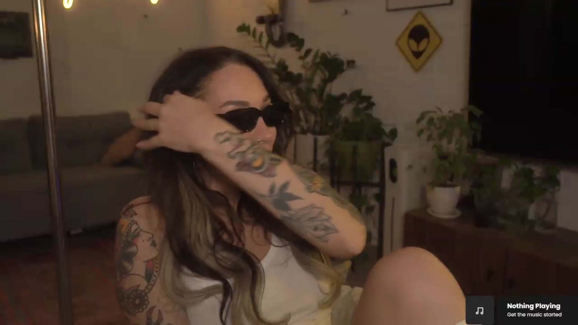 Gallery image thumbnail from GoodVibes's myfreecams stream on, 05/02/2026, 02:07 image 15 of 20