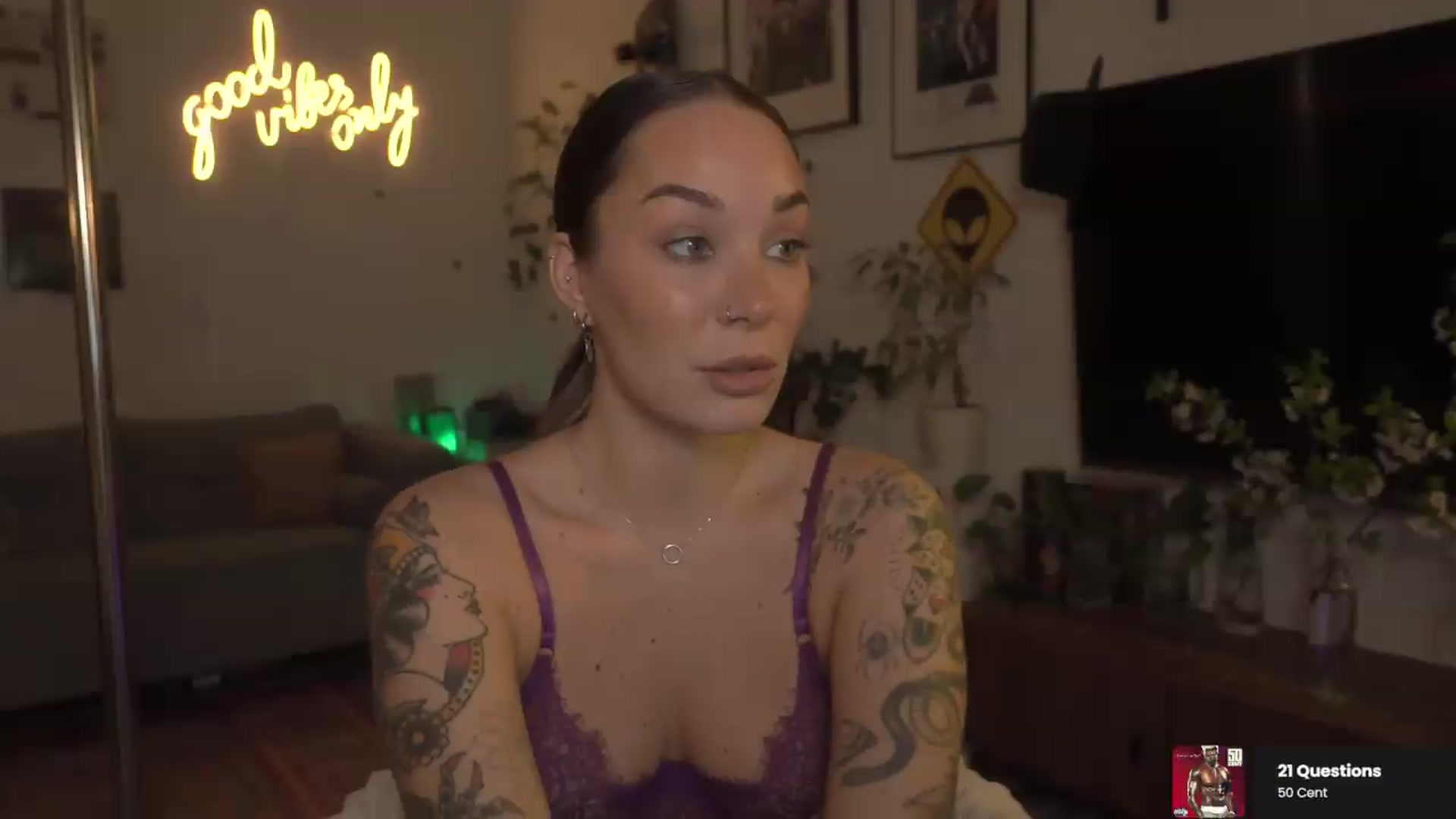 Gallery image thumbnail from GoodVibes's myfreecams stream on, 05/09/2026, 24:00 image 4 of 20