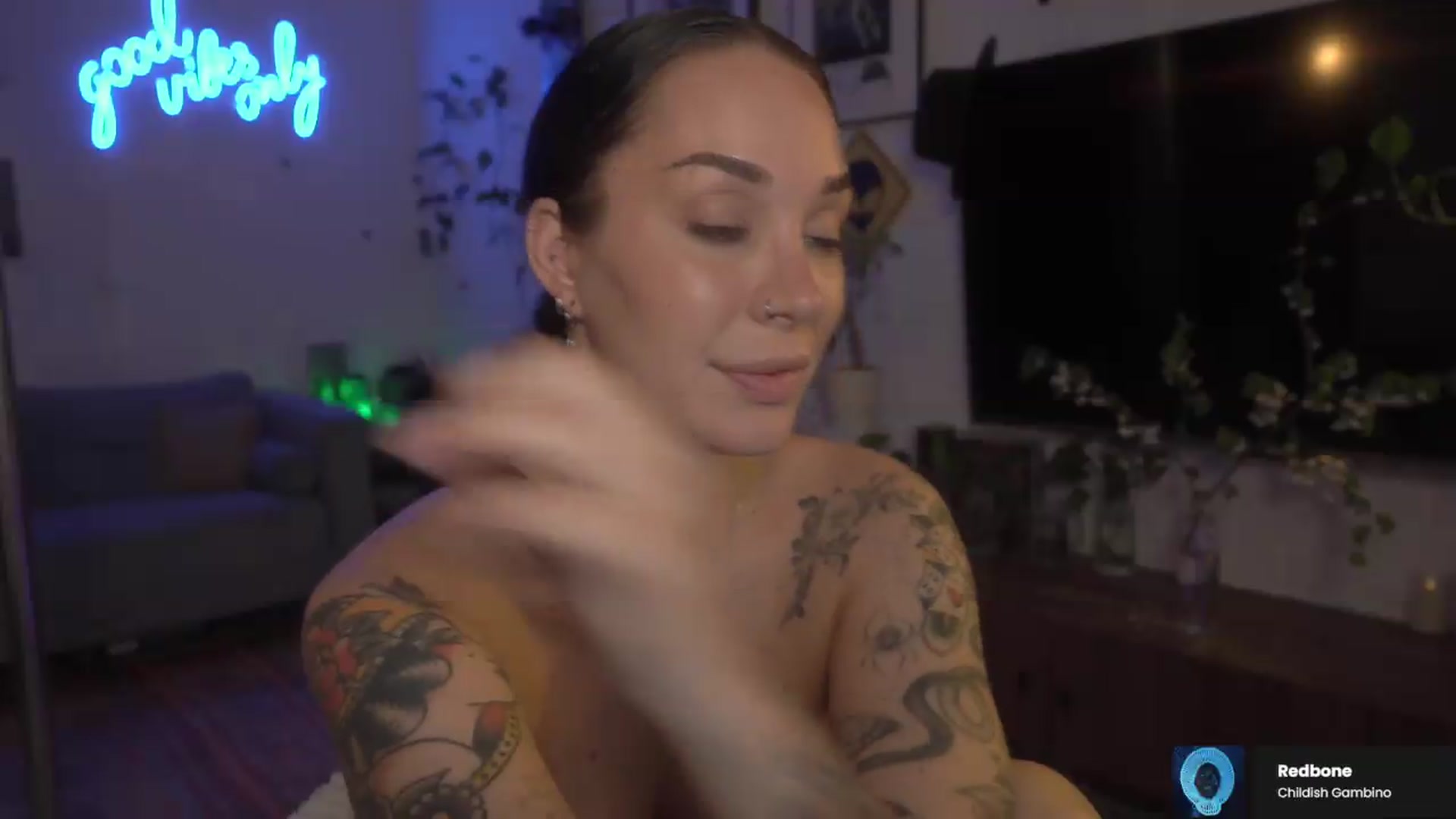 Gallery image thumbnail from GoodVibes's myfreecams stream on, 05/10/2026, 01:26 image 20 of 20