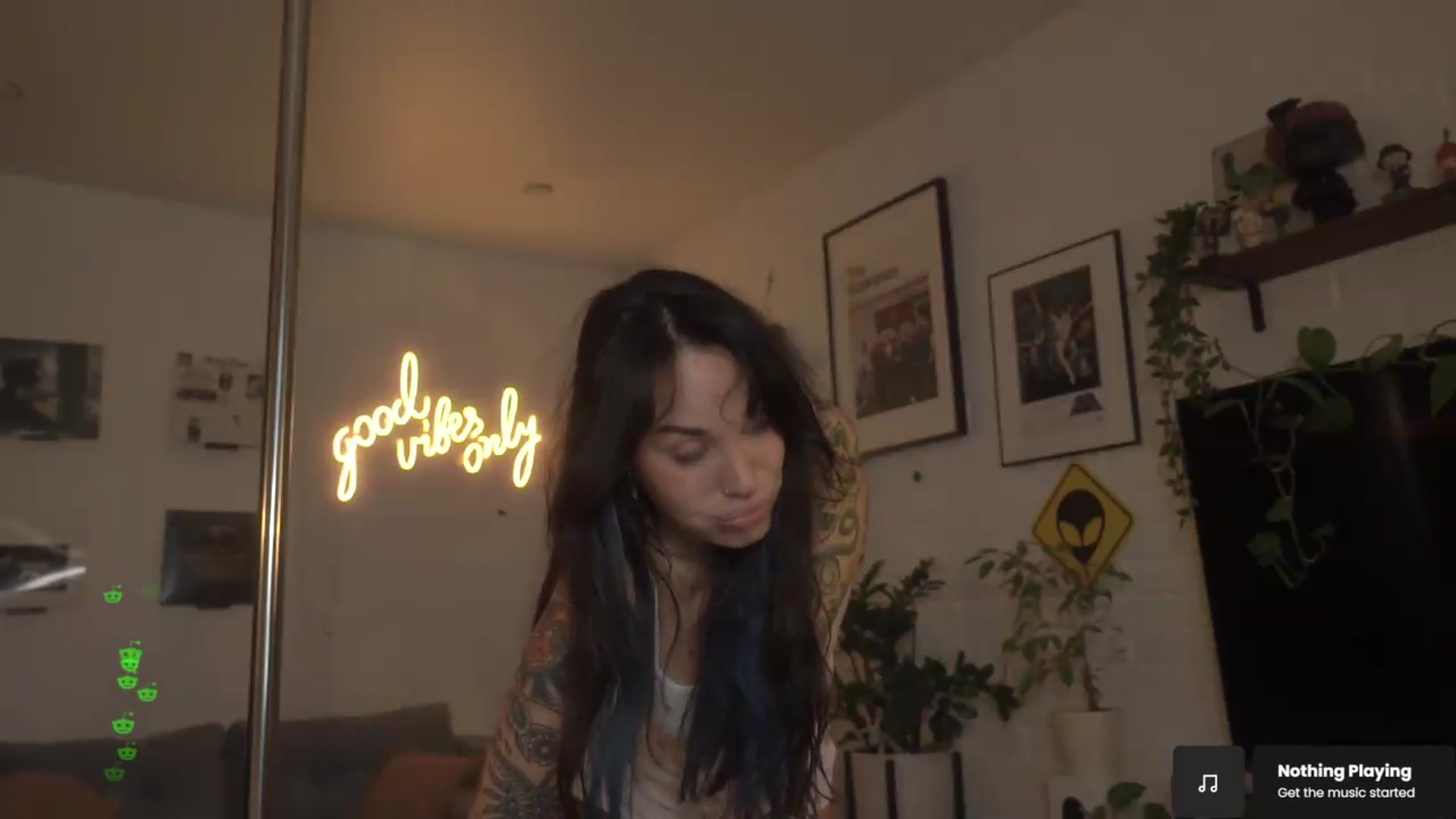 Gallery image thumbnail from GoodVibes's myfreecams stream on, 05/23/2026, 02:15 image 19 of 20